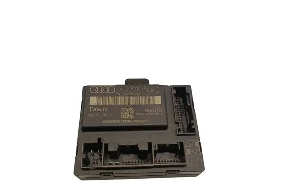 Audi Q7 4L Door control unit/module 4L0959792B 4L0910793B