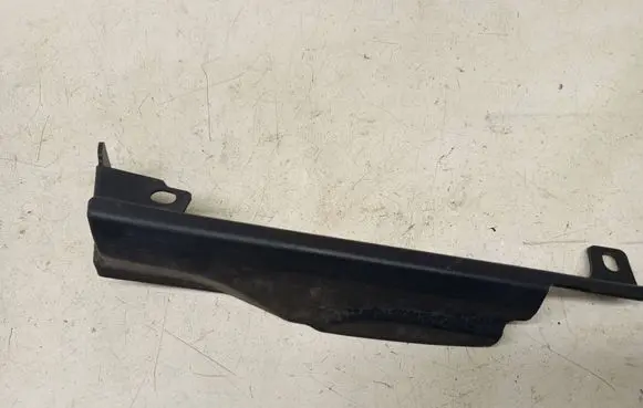 Nissan Qashqai+2 Fender end trim 66898BR00A