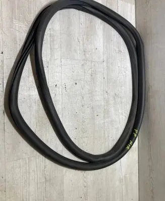 Citroen C3 Aircross Front door rubber seal
