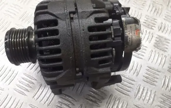 Skoda Octavia Mk1 (1U) Generator/alternator 038903023L