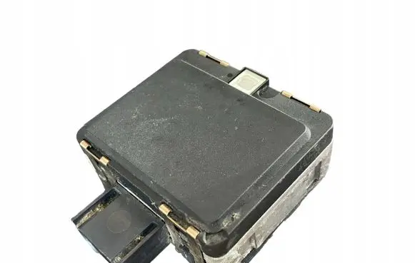 Tesla Model 3 Distronic sensor radar 1038224-00-B