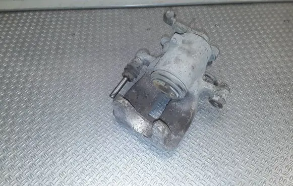 Skoda Octavia Mk2 (1Z) Rear brake caliper