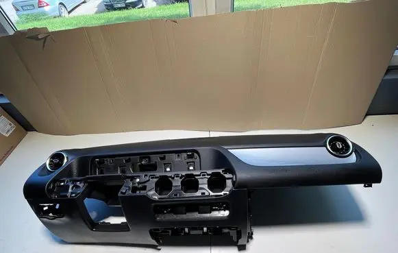 Mercedes-Benz B W247 Dashboard 247680330090 331191