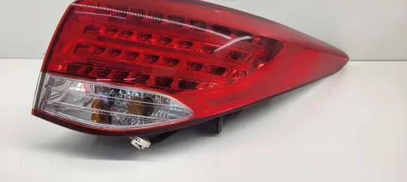 Hyundai i40 Rear/tail lights 924023z0