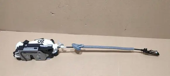 Skoda Citigo Front door lock 1S1837016H