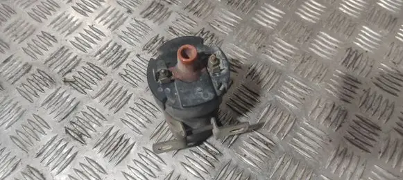 Volkswagen Jetta II Spark distributor 1220522016
