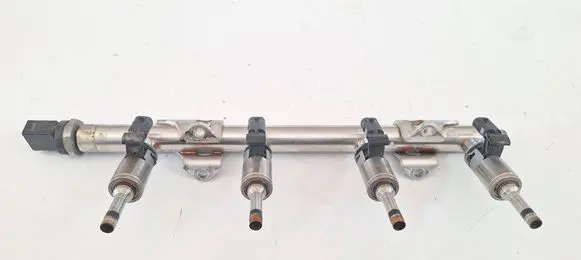 Volkswagen Touran III Fuel main line pipe 04E133320D