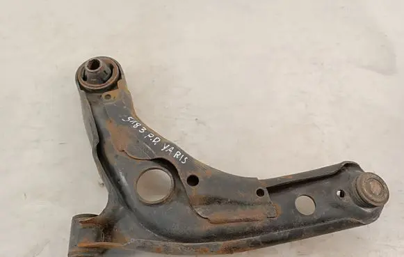 Toyota Yaris Front lower control arm/wishbone NOCODE
