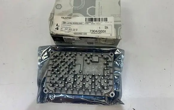 Mercedes-Benz B W247 LED ballast control module A2479002213