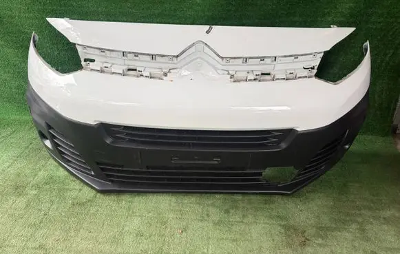 Citroen Jumpy Front bumper 9808639977
