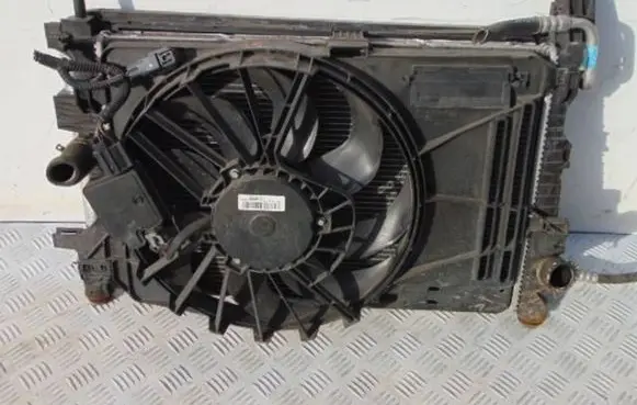Ford Focus Radiator set 