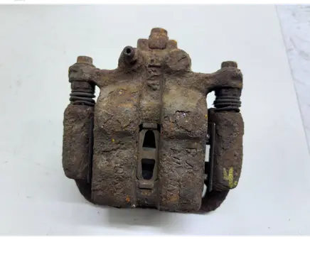 Honda FR-V Rear brake caliper