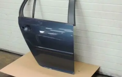 Volkswagen Golf V Rear door 1K6833302AA