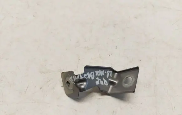 Audi Q4 Sportback e-tron Fender mounting bracket 89A821471JLK01