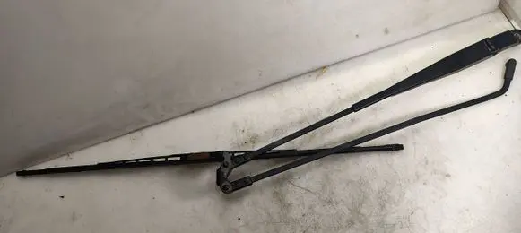 Toyota Aygo AB10 Front wiper blade arm 12787