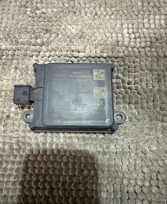 Opel Insignia B Distronic sensor radar 84836171 343149712
