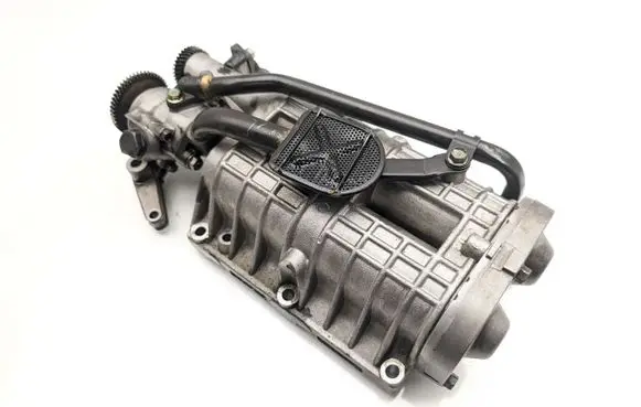 KIA Sedona Oil pump balance shaft 