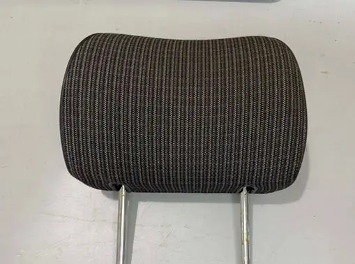 Mercedes-Benz W123 Front seat headrest 