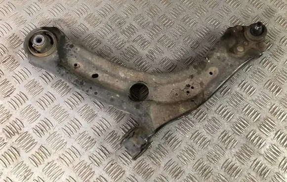 Skoda Kodiaq Front lower control arm/wishbone 