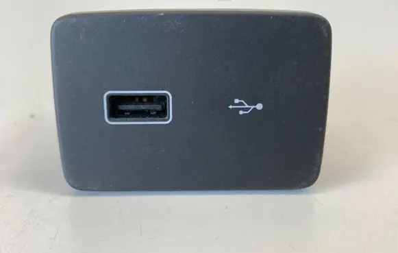 Fiat Tipo USB socket connector 07356974930