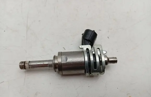 Lexus RX 450H Fuel injector 2325031120