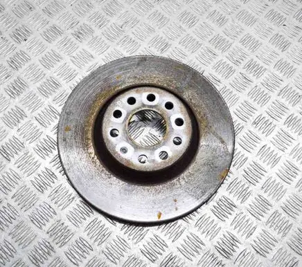 Skoda Superb B6 (3T) Front brake disc