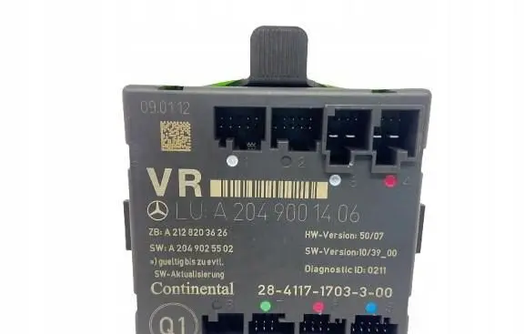 Mercedes-Benz C W204 Door control unit/module A2049001406