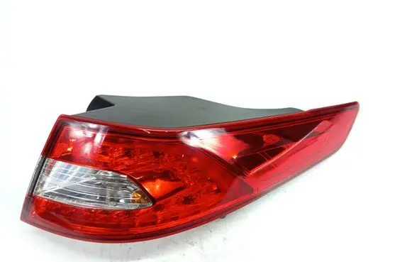 KIA Optima Rear/tail lights 92402-2T0