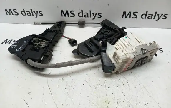 Mercedes-Benz ML W164 Rear door lock A1647330614 1647330614 A1697302235