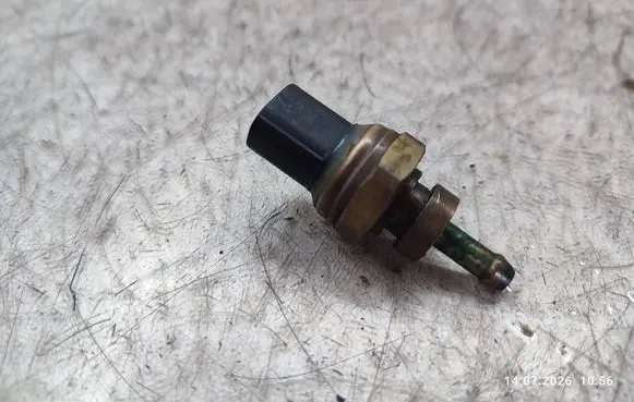 Nissan Navara other engine part
