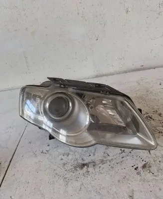 Volkswagen PASSAT B6 Headlight/headlamp