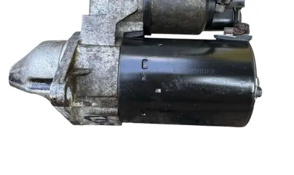 Opel Astra H Starter motor 0001107408