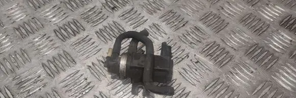 Volvo S60 Vacuum valve 70163302