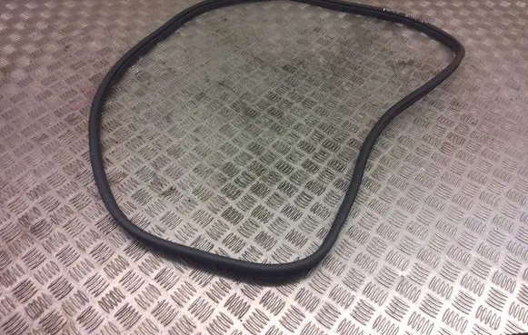 Hyundai Bayon Rear door rubber seal (on body) 