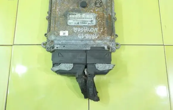 Chrysler Grand Voyager V Engine control unit/module P05187070AH 18AB19