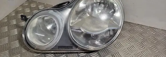Volkswagen Polo Headlight/headlamp 4411150L