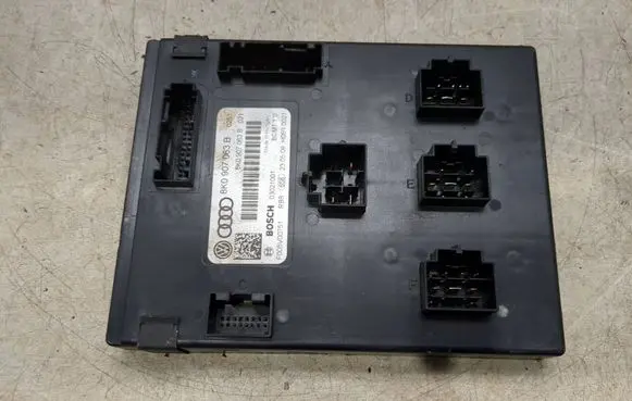 Audi A5 8T 8F Comfort/convenience module F005V00751 8K0907063B 03021001