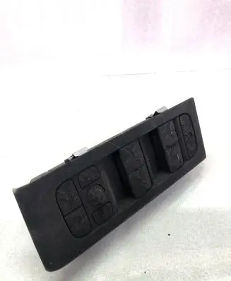 Volvo XC40 Electric window control switch 32279442