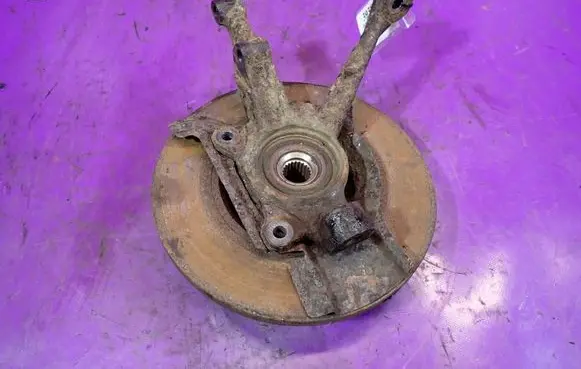 Fiat Seicento/600 Front wheel hub spindle knuckle