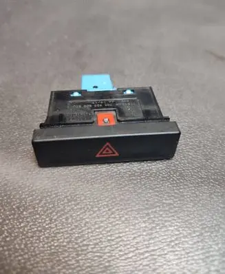 Volkswagen Crafter Hazard light switch 7C0953509