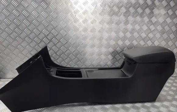 Mazda 3 I Center console BP4K64361