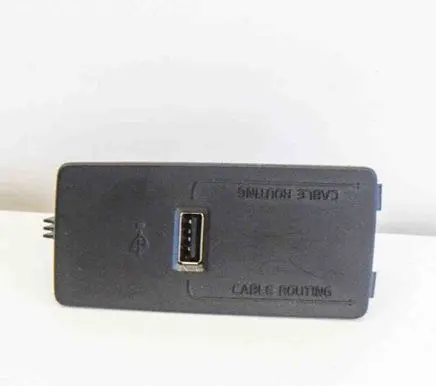 Volvo S90, V90 AUX in-socket connector 31497152 31389705