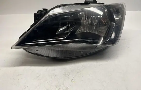 Seat Ibiza I (021A) Headlight/headlamp 6J1941033F