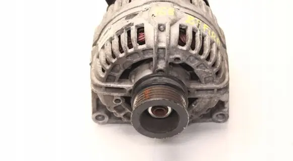 Opel Zafira B Generator/alternator 38RZAFIRAB55556067