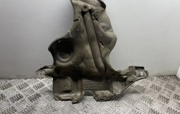 BMW 3 F30 F35 F31 Heat shield in engine bay 8510114