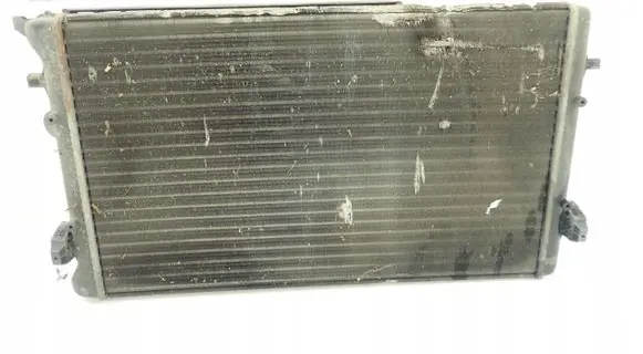 Skoda Octavia Mk1 (1U) Coolant radiator 1J0121253N