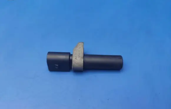Mercedes-Benz C W204 Crankshaft speed sensor A6519050000
