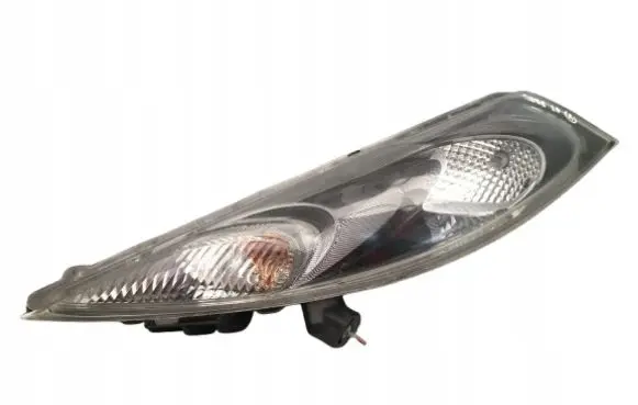 Nissan Juke I F15 Headlight/headlamp