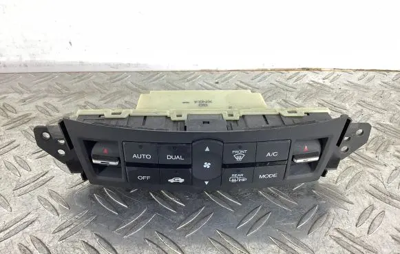 Honda Accord Climate control unit D08Y4