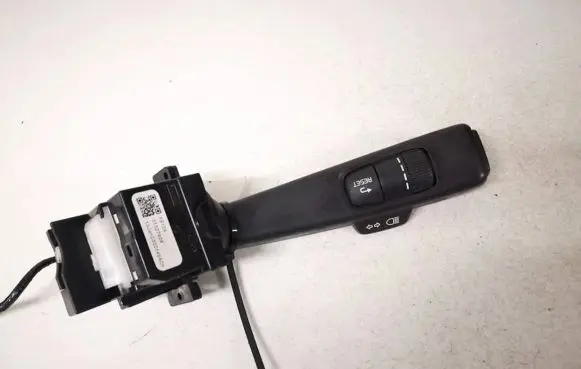 Volvo S80 Indicator stalk 31327904